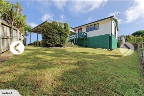 Photo of property in 1/23 Midgley Road, West Harbour, Auckland, 0618