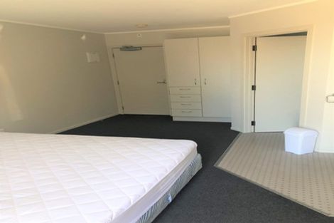 Photo of property in 931 Heaphy Terrace, Fairfield, Hamilton, 3214