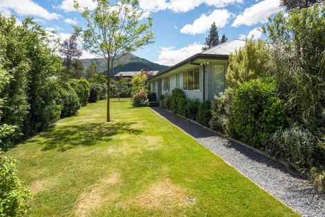 Photo of property in 10 Mount Isobel Place, Hanmer Springs, 7334