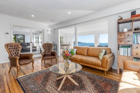 Photo of property in 5 Roys Road, Plimmerton, Porirua, 5026