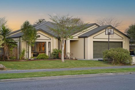 Photo of property in 28 Puhara Avenue, Parklands, Christchurch, 8083