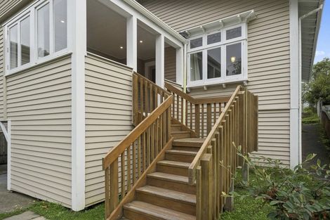 Photo of property in 21 Burrows Avenue, Karori, Wellington, 6012