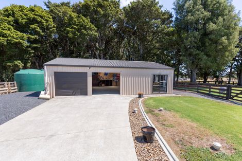 Photo of property in 1398 Glenbrook Waiuku Road, Glenbrook, Waiuku, 2681