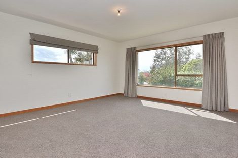 Photo of property in 6 Santa Maria Avenue, Mount Pleasant, Christchurch, 8081