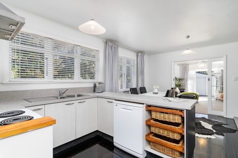 Photo of property in 36 Kempton Street, Greytown, 5712