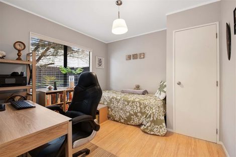 Photo of property in 39 D'oyly Drive, Stanmore Bay, Whangaparaoa, 0932