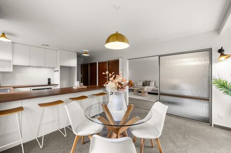 Photo of property in 2/7 Ringwood Place, Avonhead, Christchurch, 8042