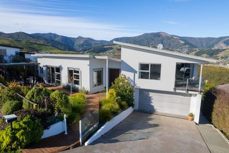 Photo of property in 6 Heemskerck Place, Britannia Heights, Nelson, 7010