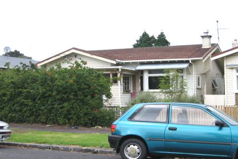 Photo of property in 40 Lambeth Road, Mount Eden, Auckland, 1041