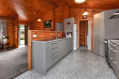 Photo of property in 6a Bygrave Place, Bishopdale, Christchurch, 8053