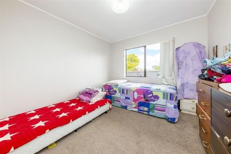 Photo of property in 1/41 Station Road, Takanini, 2112
