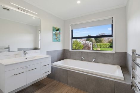 Photo of property in 283a Kimberley Road, Levin, 5571