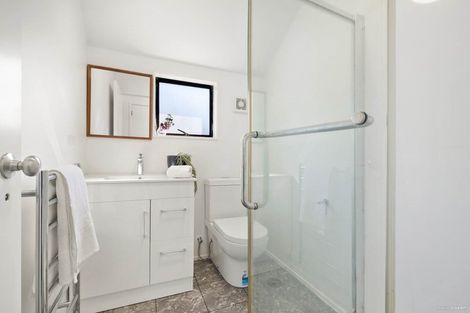 Photo of property in 1/104a Manuka Road, Bayview, Auckland, 0629