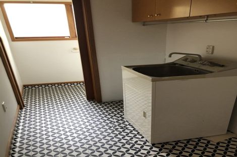 Photo of property in 90 Palatine Terrace, Saint Martins, Christchurch, 8022