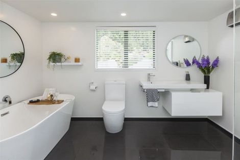 Photo of property in 1/46 Heberden Avenue, Sumner, Christchurch, 8081