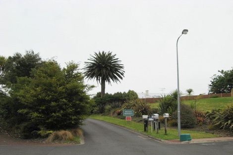 Photo of property in 20 Denehurst Drive, Waimauku, 0812