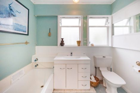 Photo of property in 9 Mersey Street, Rongotea, 4476