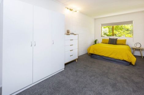 Photo of property in 8 Chichester Drive, Pinehaven, Upper Hutt, 5019