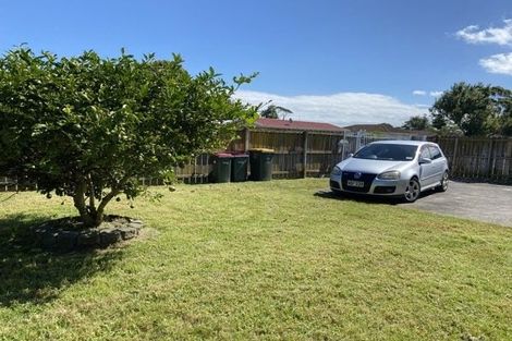 Photo of property in 27 Inverell Avenue, Wiri, Auckland, 2104