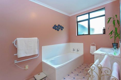 Photo of property in 208 Holmwood Road, Kaitoke, Whanganui, 4572