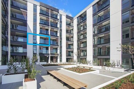 Photo of property in 106/9 Madeira Lane, Grafton, Auckland, 1023