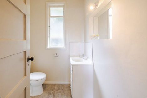 Photo of property in 116 Oakwood Avenue, Balaclava, Dunedin, 9011