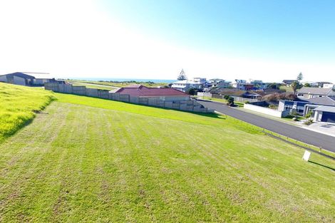 Photo of property in 41 Omega Place, Coastlands, Whakatane, 3120