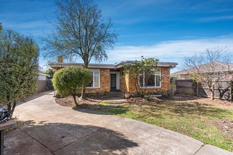 Photo of property in 17 Wyn Street, Hoon Hay, Christchurch, 8025