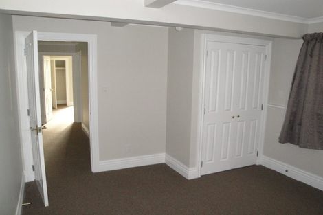 Photo of property in 4/112 Austin Street, Mount Victoria, Wellington, 6011