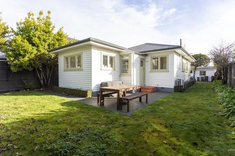 Photo of property in 52 Paparoa Street, Papanui, Christchurch, 8053