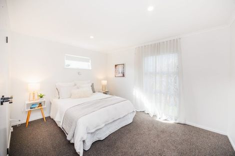 Photo of property in 9 Pinedale Parade, Milson, Palmerston North, 4414