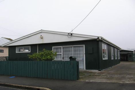 Photo of property in 132 Melbourne Street, South Dunedin, Dunedin, 9012