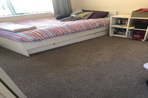 Photo of property in 20a Armagh Road, Blockhouse Bay, Auckland, 0600