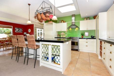 Photo of property in 55 Jeffreys Road, Fendalton, Christchurch, 8052