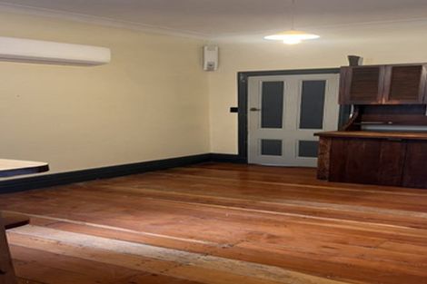 Photo of property in 112 Aro Street, Aro Valley, Wellington, 6021