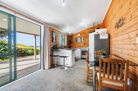 Photo of property in 408 Taiharuru Road, Taiharuru, Onerahi, 0192