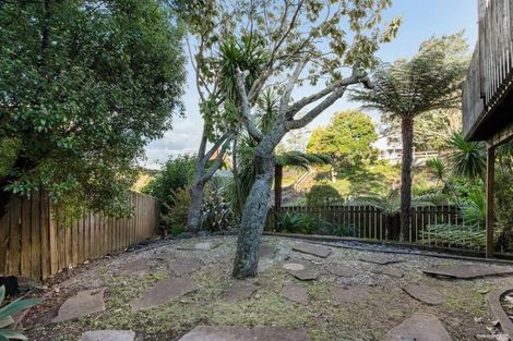 Photo of property in 1/7 Odette Road, Totara Vale, Auckland, 0629