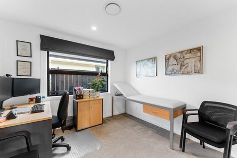 Photo of property in 64 Drabble Crescent, Papamoa Beach, Papamoa, 3118