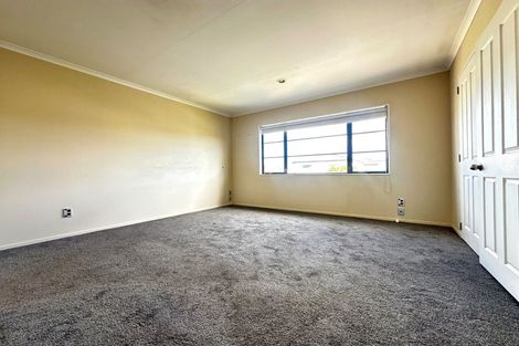 Photo of property in 14 Maypark Crescent, Flat Bush, Auckland, 2016