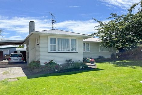 Photo of property in 208 Belvedere Road, Carterton, 5713