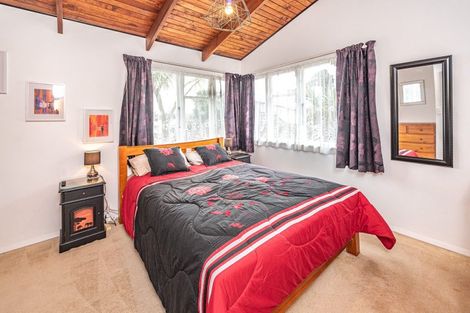 Photo of property in 17 Toi Street, Tawhero, Whanganui, 4501