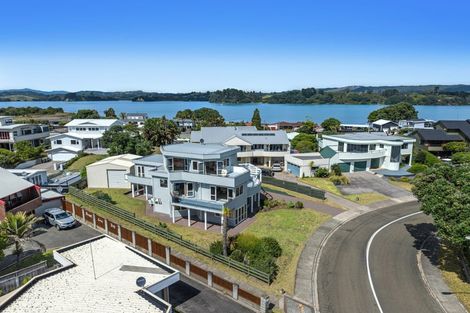 Photo of property in 34 Eruini Street, Ohope, 3121