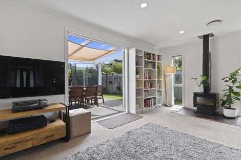 Photo of property in 28 Cotter Street, Greytown, 5712
