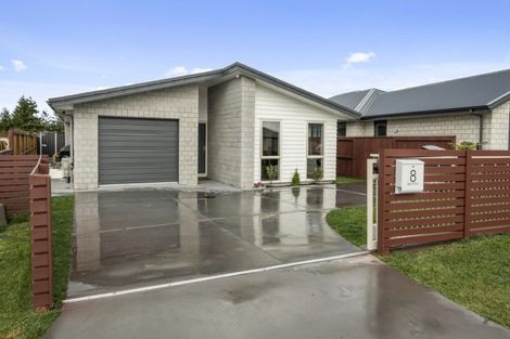 Photo of property in 8 Mary Place, Pyes Pa, Tauranga, 3112