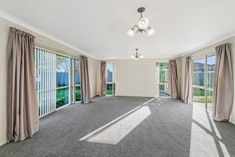 Photo of property in 15 Rembrandt Drive, Rolleston, 7614