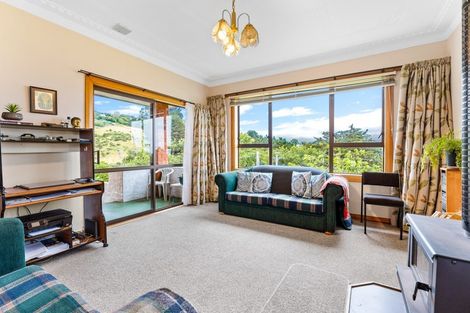 Photo of property in 6 District Road, Roseneath, Port Chalmers, 9023