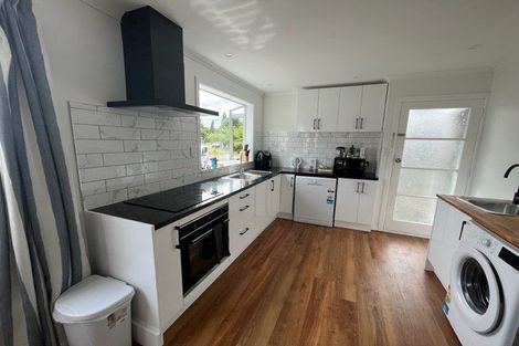 Photo of property in 1/21 Denver Grove, Totara Park, Upper Hutt, 5018