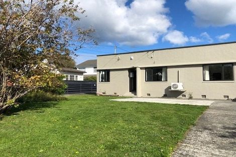 Photo of property in 8 Avon Street, Waterloo, Lower Hutt, 5011