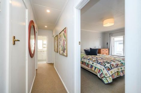 Photo of property in 406 Ruahine Street, Terrace End, Palmerston North, 4410