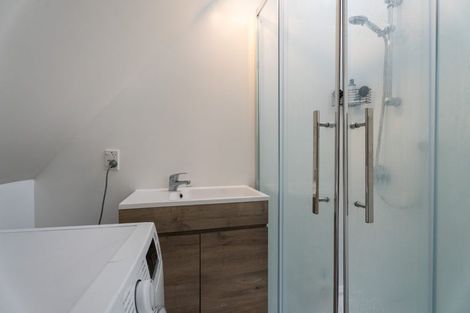 Photo of property in 15 Te Kiteroa Grove, Churton Park, Wellington, 6037